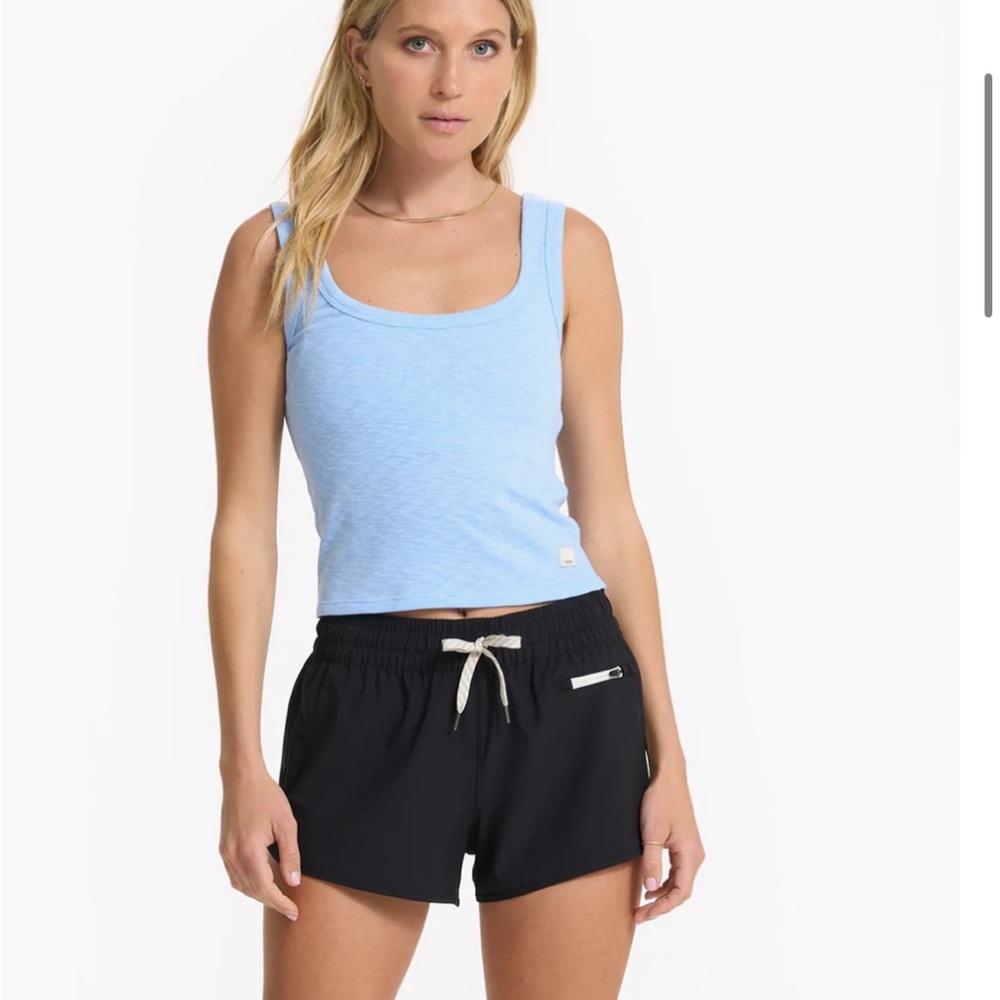 VUORI Sunrise Crop Tank